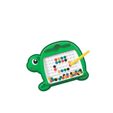 Imagem de Lousa Magnética Infantil Formato Tartaruga, Plástico e Metal, Verde, 12x15cm, com 45 Bolinhas Coloridas e Caneta, para Crianças Acima de 3 Anos