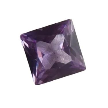 Imagem de Don Nexus Safira Roxa, Corte Princesa, 5mm x 5mm, AAA Pureza e Brilho Excepcionais, 0.70-0.80cts, Lapidada com Precisão