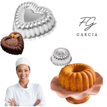 Imagem de Kit De 1 Forma Coração Gomado Ballerine Para Bolos Decorados + 1 Forma