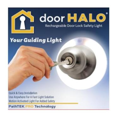 Imagem de DOOR HALO Luz LED para fechadura - sensor de movimento infravermelho, recarregável - estilo moderno, design de economia de energia, mãos livres | 14 g | 10 x 10 x 0,75 polegadas | Alcance máximo de 3