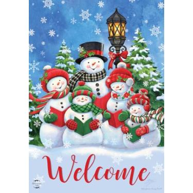 Imagem de Caroling Snowmen Bandeira de jardim de Natal Bem-vindo 31,8 cm x 45,7 cm Briarwood Lane