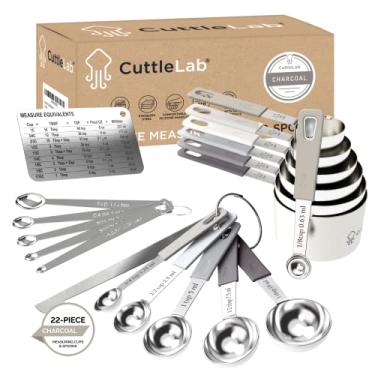 Imagem de Conjunto de 22 peças de medição de xícaras e colheres CuttleLab Aço inoxidável, minicolheres de 1/4, 1/12, 1/16, 1/32 e 1/64 colher de chá, espátula niveladora, tabela de conversão com ímã (carvão)