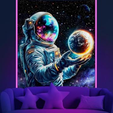 Imagem de Apdidl Tapeçaria de decoração espacial astronauta para quarto, pôsteres legais galáxia planeta tapeçaria de parede, fantasia espaço sideral tapeçarias de parede masculinas, pôster de arte engraçado