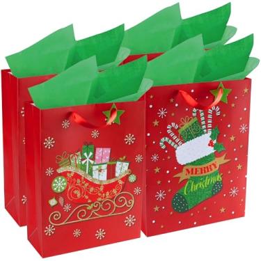 Imagem de RACHELLE'S Sacos de presente de Natal – Grande 40,6 x 30,5 x 12,7 cm (pacote com 4) – Sacos de presente de papel resistente com papel de seda, etiqueta e alça – Design de trenó e meia – Perfeito para