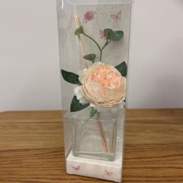 Imagem de Frasco Difusor de Ambiente com Flores Decorativas – Vidro 140ml para Quarto, Banheiro e Sala(Quadrado - Flor Amarela e Rosa)