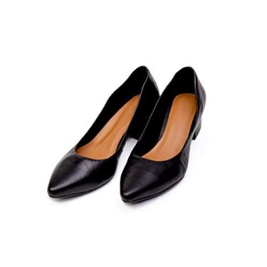 Imagem de Scarpin Salto Baixo Grosso Couro Confort Bico Fino Cor:Preto;Tamanho:39