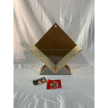 Imagem de Suporte Madeira Expositor Para Raia Peixinho Pipas 30x30 - Galego