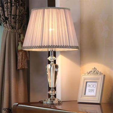 Imagem de Luxo Contemporâneo Cristal Mesa Lâmpada LED Moda Arte Sala de Estar Quarto Estudo Villa Hotel Modelo Casas Cama Mesa Luz (Estilo 18)