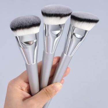 Imagem de 3 pincéis de base grandes para maquiagem, ultramacios, portáteis para base líquida, corretivo e mistura de contorno (prata)