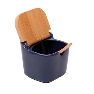 Imagem de Saleiro de Cerâmica Azul com Tampa de Madeira e Colher de Bambu