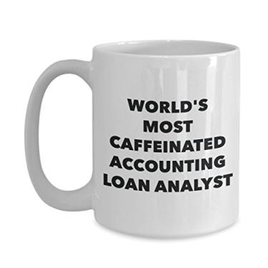 Imagem de Caneca de analista de empréstimo de contabilidade – Analista de empréstimo de contabilidade mais cafeinado do mundo – Copo de café de cacau quente divertido – Anniversa de aniversário de Natal