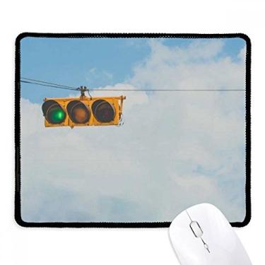 Imagem de Mousepad azul branco, céu, vermelho, verde, borda costurada, tapete de borracha para jogos