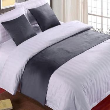 Imagem de Lenço de corredor de cama de veludo macio cachecol colcha de cama de luxo capa de cama protetor de cama para quarto hotel decorativo para pé da cama queen king size toalha de extremidade de cama
