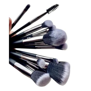 Imagem de Pincel de Maquiagem Profissional kit 11 peças Hey You, sintético duo fiber, hipoalergênico, vegano, cruelty free, super macio. Com necessaire exclusiva