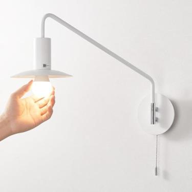 Imagem de Luminária de parede de cabeceira ajustável, luminária de parede com braço oscilante branco com interruptor de corrente, luz de leitura de cabeceira giratória de 180°, arandelas de parede de