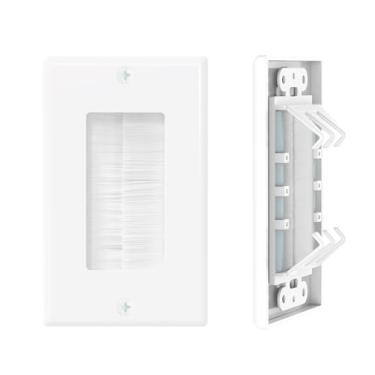 Imagem de Tecmojo Placa de parede escovada, inserção de cabo para HDTV, sistemas de home theater, escovas resistentes com coletor de cabos inteligente, branco, pacote com 2