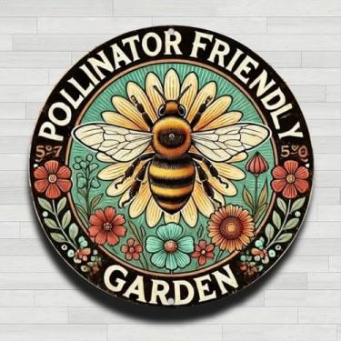 Imagem de Placa de parede redonda de metal de alumínio rústico vintage com abelha de jardim amigável para polinizadores, presentes internos e externos de 20 cm e decoração para casa, escritório, café e fazenda