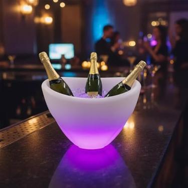 Imagem de Champanheira Média de Parede Dupla com Alças e LED RGB, Polietileno Branco, Térmica 2 em 1 Sem Fio, com Cabo USB e Base com Válvula