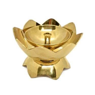 Imagem de Craftsman Brass Flower Akhand Diya Kamal Shape Metal Akhand Diya Traditional Indian Festive Diwali Puja Pooja Mandir Home Temple Oil Lamp Dia with Akhand Jyot Wicks