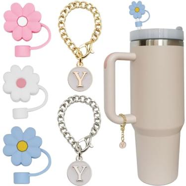 Imagem de Altally 3 peças de cobertura de palha para copo Stanley de 30 e 4 onças 10 mm flor tampa protetora de canudo de silicone com 2 peças inicial personalizada pingente de letra Stanley Tumblers acessórios (3 peças flores + 2 peças letra Y)