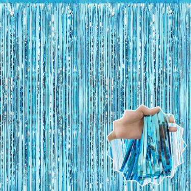 Imagem de Pacote com 6 cortinas de fundo de franja azul claro de 0,9 x 1,6 m, decorações de festa, cortinas metálicas para cabine de fotos, Halloween, Natal, aniversário, celebração, evento, decoração de festa