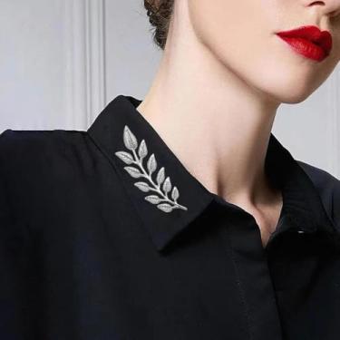 Imagem de 1 broche de folha de prata, colarinho de terno, broche de suéter de folha de prata dupla, colarinho de camisa, acessórios decorativos adequados para homens e mulheres
