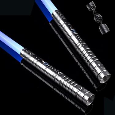 Imagem de ZNLVZSH Sabre de luz Dueling, RGB 7 cores com 1 configuração de efeito sonoro, alça de metal LED Jedi Sith Saber, presente para adultos e crianças, presente de cosplay de festa Star-Wars, 2 peças, prata
