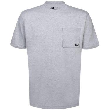 Imagem de Camiseta New Balance Essentials Com Bolso Masculino-Masculino