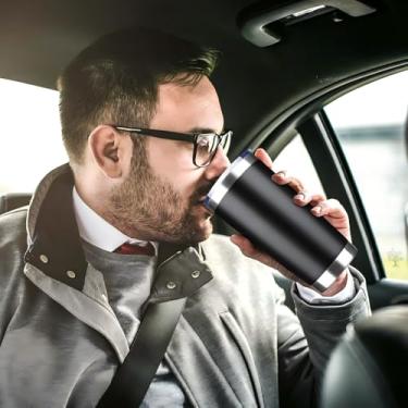 Imagem de Copo de 590 ml, copo isolado 100% à prova de vazamento com tampa, feito de aço inoxidável, base compatível com porta-copos, preto