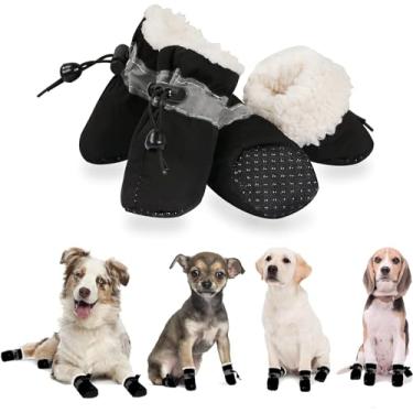 Imagem de YAODHAOD Sapatos para cães para inverno, botas de cachorro e protetores de pata, botas de neve quentes de lã para filhote com tira refletiva sola de borracha antiderrapante para cães de tamanho pequeno e médio, tamanho 7: 2,3 "x1,9 polegadas (CxLxC), preto