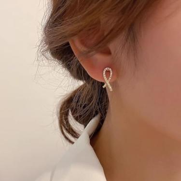 Imagem de Brincos elegantes para mulheres, brincos de diamante de cruz simples