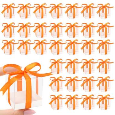 Imagem de Hxezoc Pacote com 50 caixas de lembrancinhas, 5 x 5 x 5 cm, transparente com fitas laranja, mini presente de plástico para casamento, festa de aniversário, chá de bebê, suprimentos de decoração de