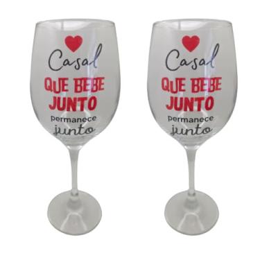 Imagem de META ATACADO, Kit 2 Taças Frase Casal Bebe Junto Amor Personalizada Vinho