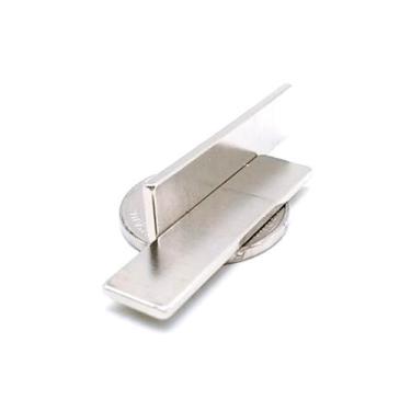 Imagem de 30pcs Imã de Neodimio Super Forte Retangular 40x10x2mm - N35 - Neoimã