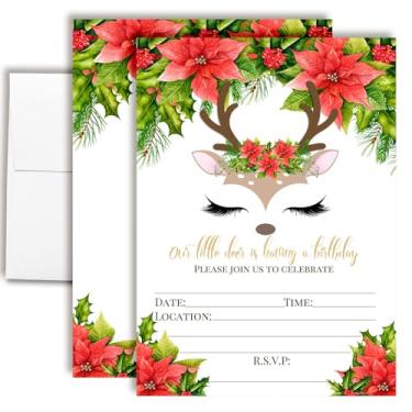 Imagem de Convites de Natal com envelopes – Cara de rena de cervo pequeno com poinsétias aquarela, pacote com 4 cartões de convite de preenchimento dupla face 5x7 com quatro envelopes brancos perfeitos para