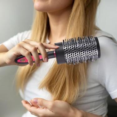 Imagem de Escova de cabelo redonda de alumínio profissional: secagem térmica para volume e ondulação, adequada para salão de beleza e casa