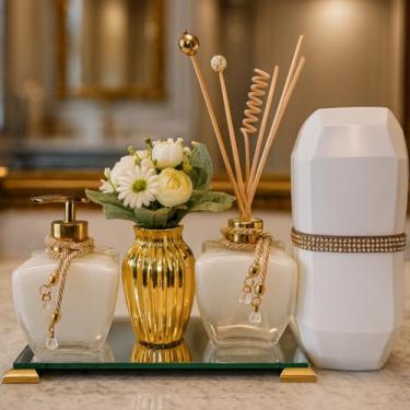 Imagem de Kit Lavabo Branco Luxo Bandeja Espelhada Porta Escova Lindo! (Kit Lavabo Branco/Dourado)