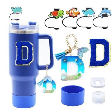 Imagem de Liangang Conjunto de acessórios de copo Stanley azul oceano, 9 peças, incluindo bota, tampa à prova de derramamento, 4 peças de capa de canudo de animais, pingente de alça de iniciais e carta adesiva