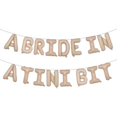Imagem de A Bride in A Tini Bit Balões de letras para decoração de festa de despedida de solteira com tema Espresso Martini (A BRIDE IN A TINI BIT Caramel)