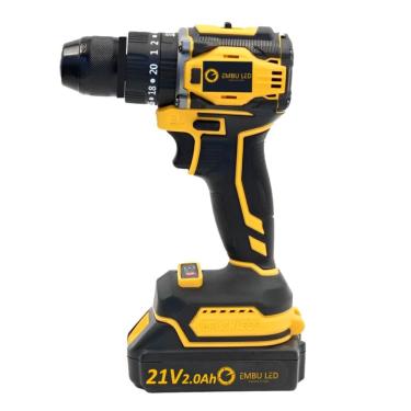 Imagem de Parafusadeira/Furadeira Com 2 Baterias 21V 2.0AH Bivolt 1750RPM + Maleta E Acessórios