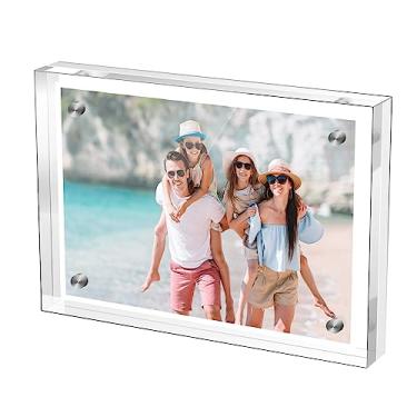 Imagem de M-sorflly Porta-retrato pequeno de acrílico tamanho carteira de 6 × 8 cm, moldura magnética transparente para casamento, moldura dupla face sem moldura para mesa, suporte de exibição