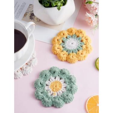 Imagem de 3 peças de porta-copos de crochê de flores, tapete de copo com isolamento de cores mistas, poliéster, reutilizável, utensílios de cozinha redondos para decoração de casa, proteção de mesa, presentes