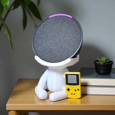 Imagem de Suporte Alexa Echo POP. Robert GAME BOY. Presente, decoração, som, stand de mesa Amazon, música, hobbie