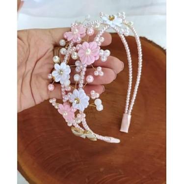 Imagem de Tiara Jardim Encantado com Flores Borboleta e Pérolas (Rosa e branco)