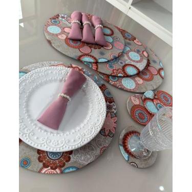 Imagem de Kit Sousplat 4 Lugares Redondo Para Mesa Posta Com Base MDF e Guardana