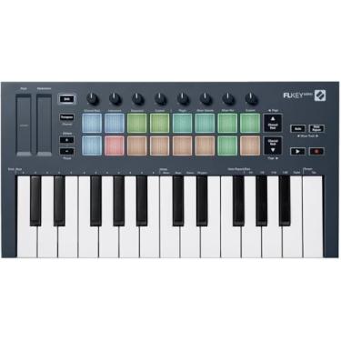 Imagem de Teclado MIDI compacto Novation FLKey Mini para FL Studio