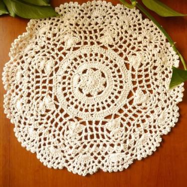 Imagem de Jogo americano de crochê feito à mão, toalhas redondas de renda, toalhas de tecido de algodão, decoração vintage, tapetes de mesa florais para cozinha, mesa de jantar, decoração de casa, diâmetro de