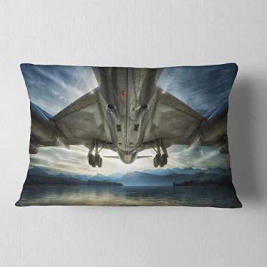 Imagem de Designart Plane Over Beach and Sea' Sea' Sea' Litoral, sala de estar, sofá, enchimento de almofada de alta qualidade + capa de almofada impressa em ambos os lados 30,5 x 50,8 cm
