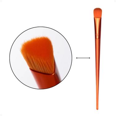 Imagem de Pincel Triangular Para Detalhe e Iluminação Mari Maria Makeup MM-106