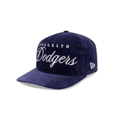 Imagem de TEAM NEW ERA SCRIPT 28021 BRODODCO OTC-Masculino